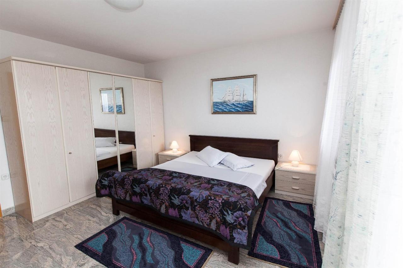 Apartments With A Parking Space Crikvenica - 11307 Extérieur photo