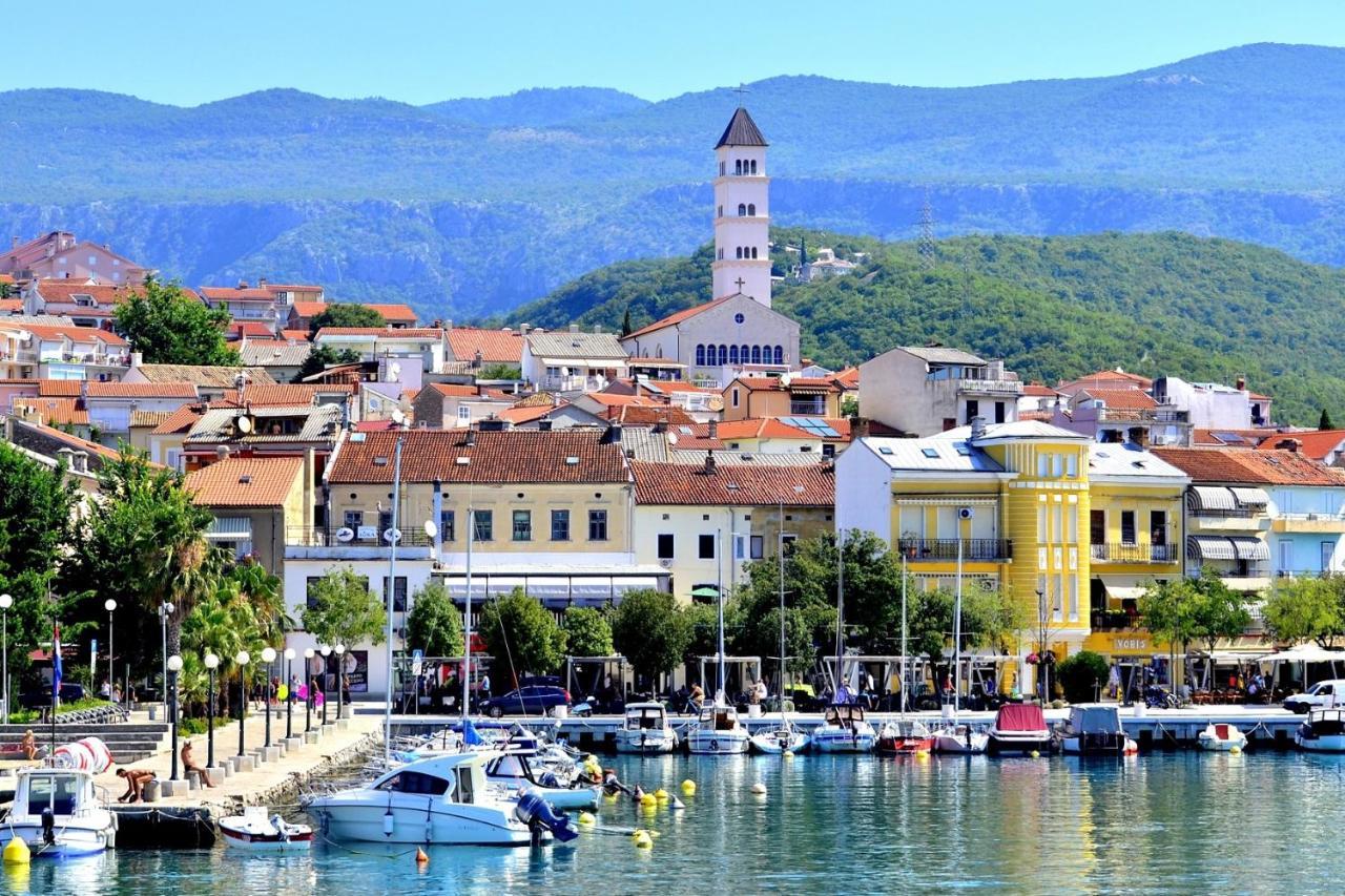 Apartments With A Parking Space Crikvenica - 11307 Extérieur photo
